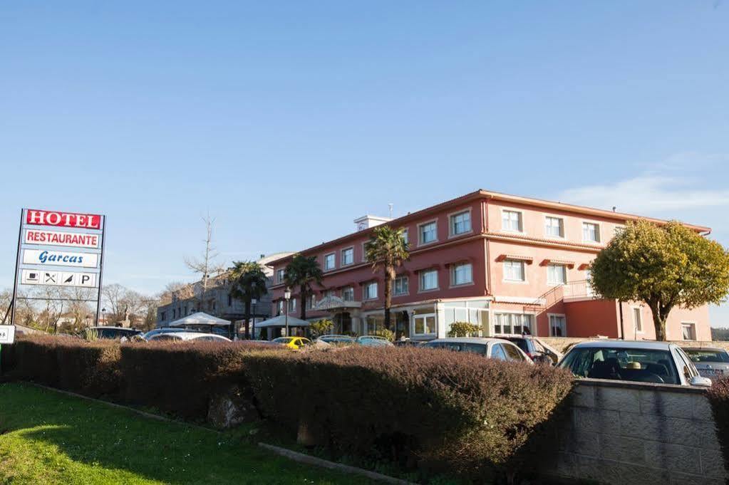Hotel Garcas Lavacolla Bagian luar foto